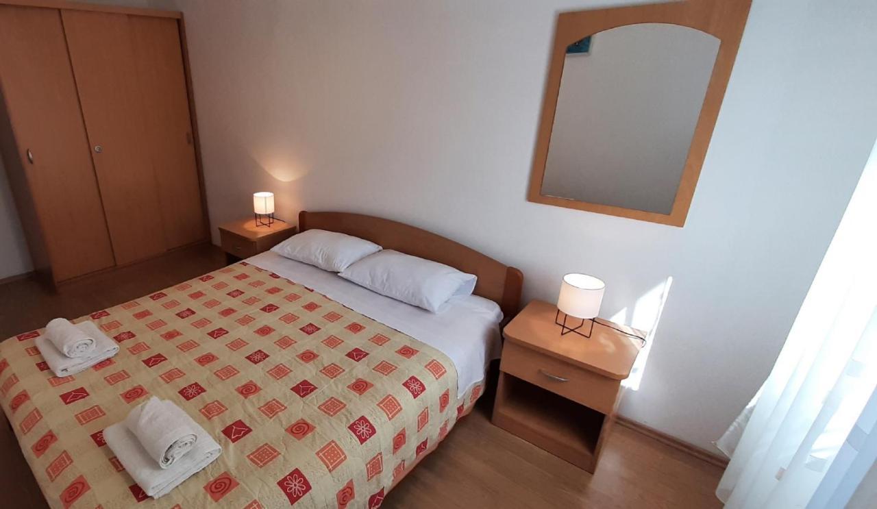 Apartment Classic Zrnovo Εξωτερικό φωτογραφία