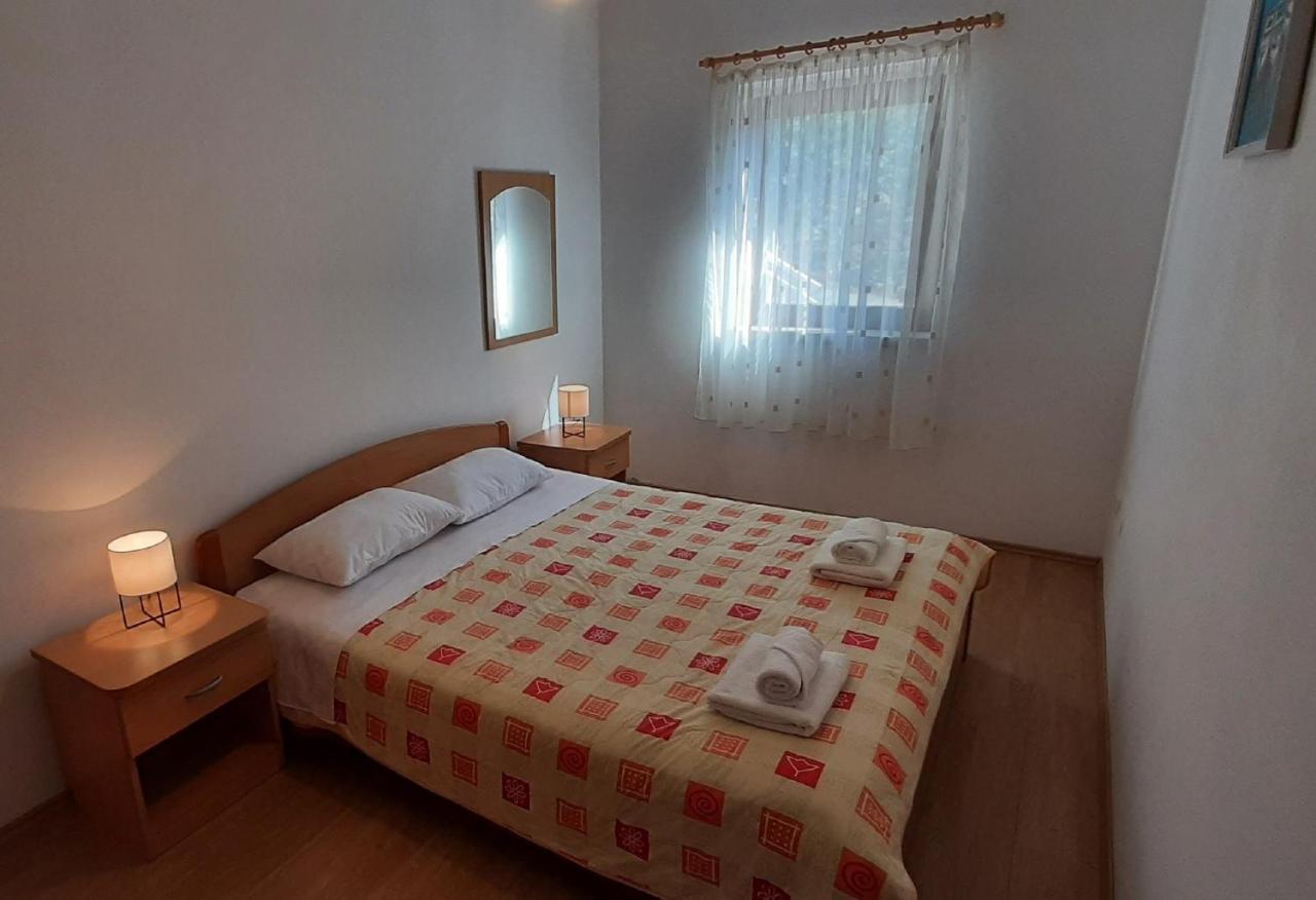 Apartment Classic Zrnovo Εξωτερικό φωτογραφία